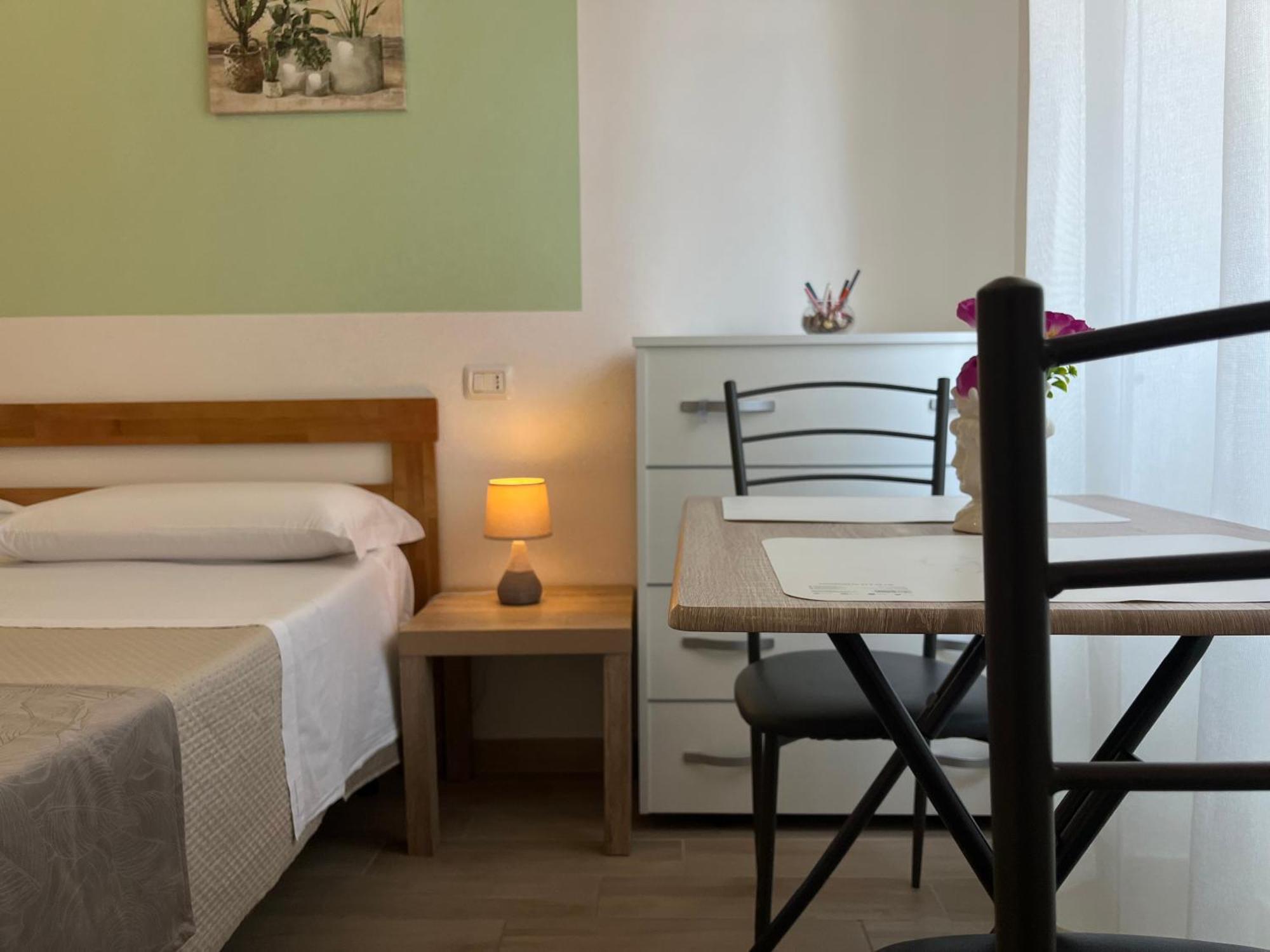 B&B Vento Aureo Rooms 밀라초 외부 사진